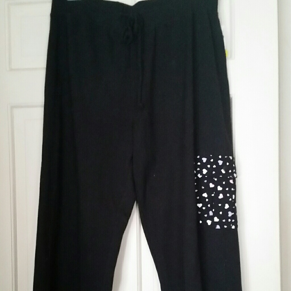 Peaches Keen Black Pant with Heart Pocket NWT 14